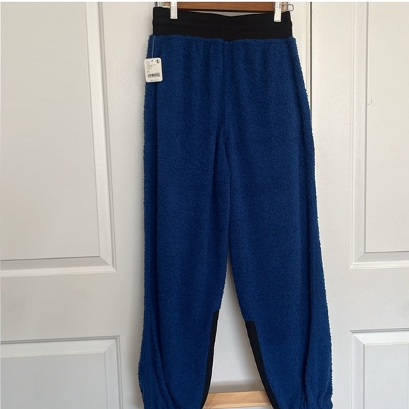 FP Movement Cuddle Up Pants Blue Size XS Blue Black Sherpa $98 Retail NWT - Picture 5 of 7